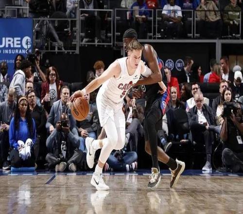 德甲焦点,多特主场雄,风再起,28圈网页版,28圈网页版官网,28圈H5网页版,28圈app官网进入