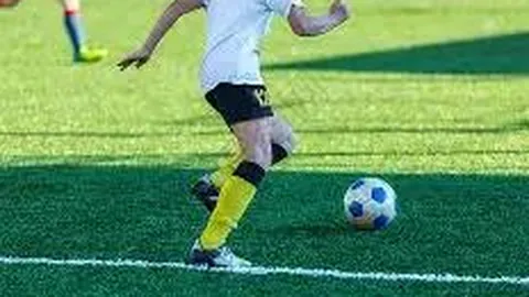 全运会上闫铮女子水翼帆板摘金，宁波再添一冠